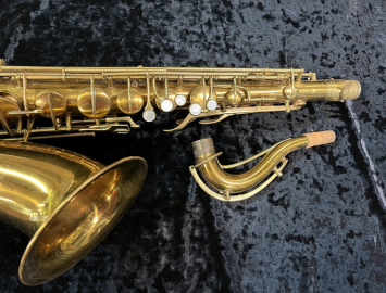 Photo '28 Vintage CG Conn New Wonder II 'Chu Berry' Tenor Sax - Serial # 223268